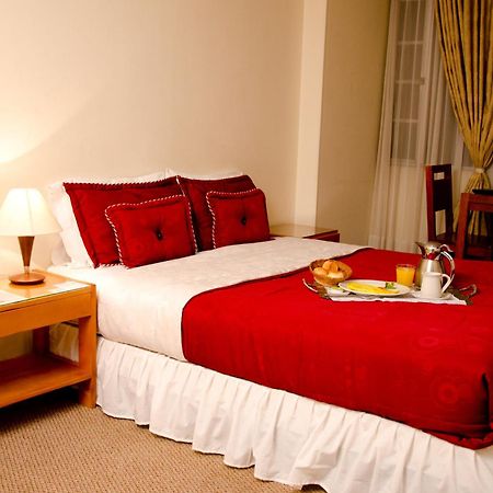 בוגוטה Hotel Casa La Riviera מראה חיצוני תמונה