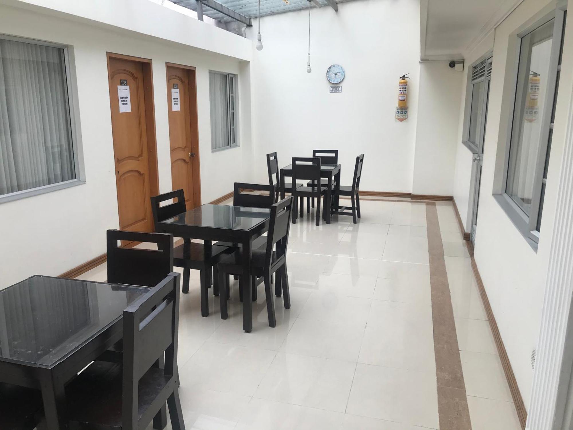 בוגוטה Hotel Casa La Riviera מראה חיצוני תמונה